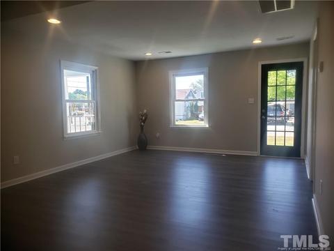 103 4th St, Erwin, NC 28339 photo 2