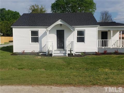 103 4th St, Erwin, NC 28339 photo 1