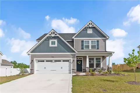 162 Trinity Rd, Raeford, NC 28376 photo 2