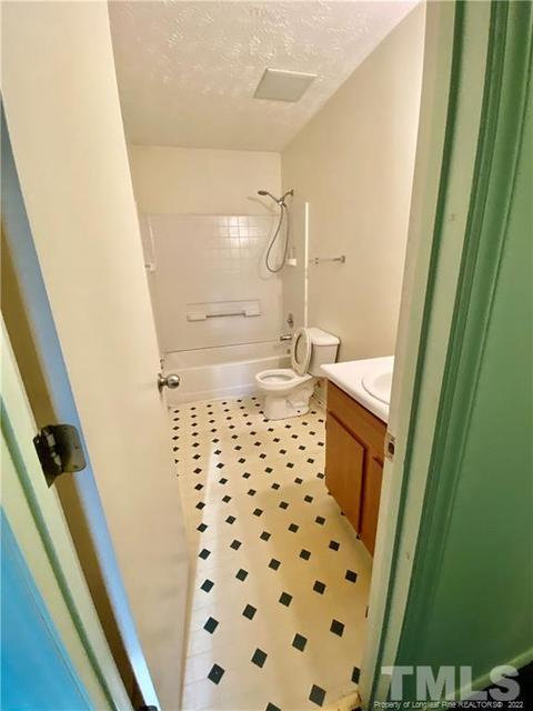 415 Dowd St, Carthage, NC 28327 photo 23