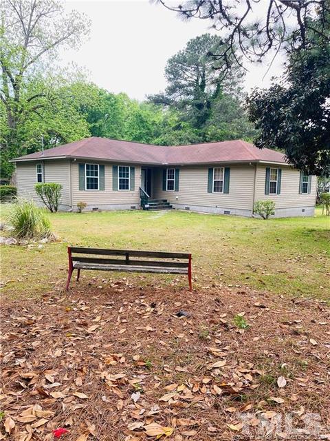 415 Dowd St, Carthage, NC 28327 photo 3