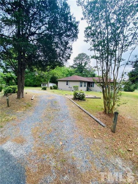 415 Dowd St, Carthage, NC 28327 photo 4