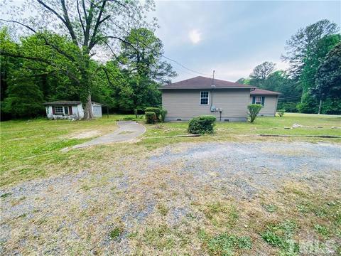 415 Dowd St, Carthage, NC 28327 photo 5