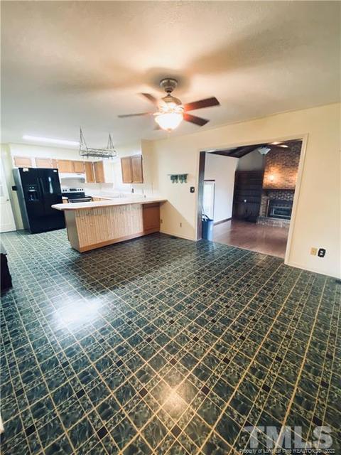 541 N Broadridge Rd, Orrum, NC 28369 photo 8
