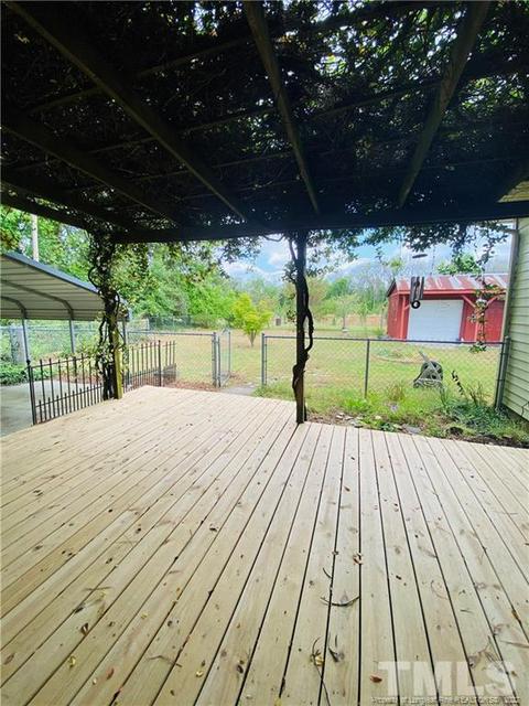 541 N Broadridge Rd, Orrum, NC 28369 photo 7