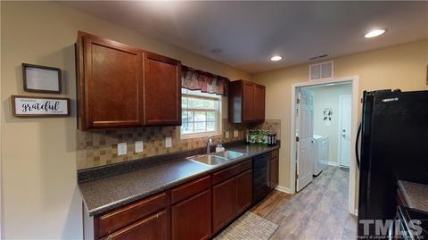 114 Marada Rd, Maxton, NC 28364 photo 9