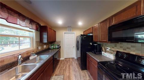 114 Marada Rd, Maxton, NC 28364 photo 12
