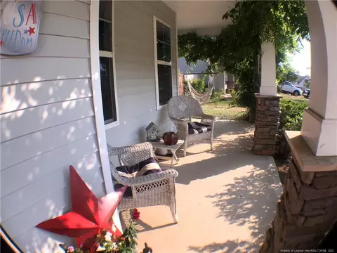 363 Heathrow Dr, Spring Lake, NC 28390 photo 3