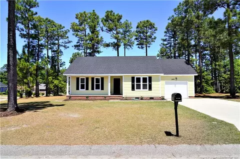223 Eppingdale Dr, Spring Lake, NC 28390 photo 1