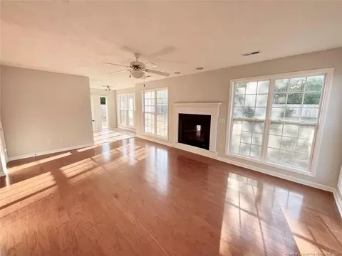709 Yorkshire Dr, Cameron, NC 28326 photo 4