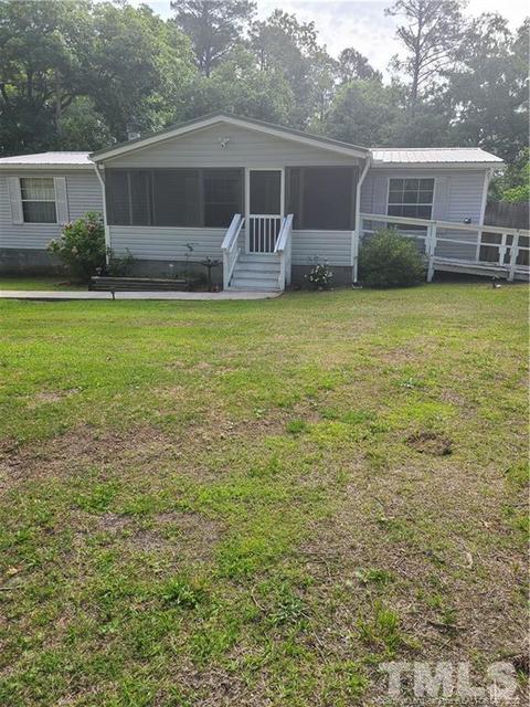 154 Davey St, Spring Lake, NC 28390 photo 1