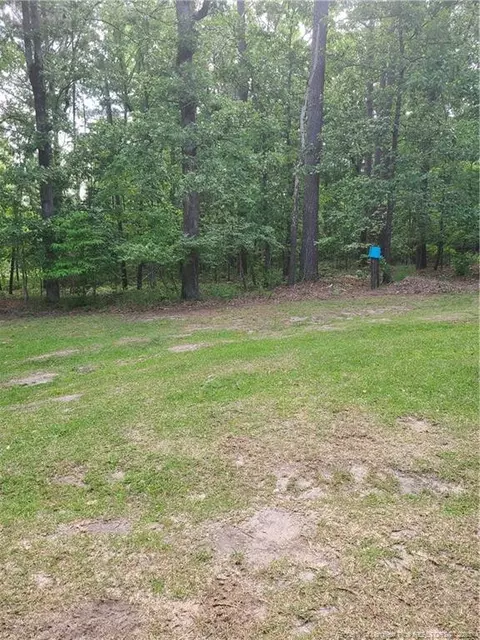 154 Davey St, Spring Lake, NC 28390 photo 5