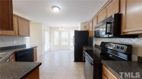 388 Basket Oak Dr, Bunnlevel, NC 28323 photo 8