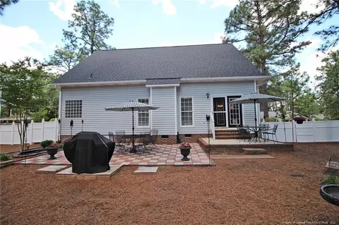 100 Rutledge Ln, Pinehurst, NC 28374 photo 2