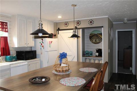 82 Pine St, Moncure, NC 27559 photo 6