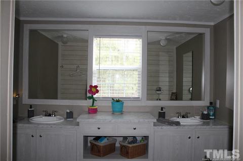 82 Pine St, Moncure, NC 27559 photo 19