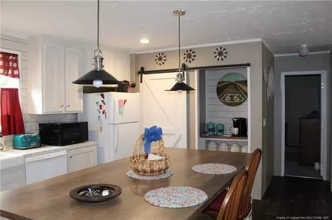 82 Pine St, Moncure, NC 27559 photo 6