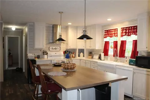 82 Pine St, Moncure, NC 27559 photo 4