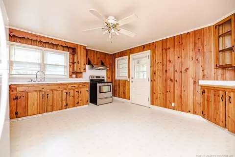 321 Lawrence Rd, Broadway, NC 27505 photo 9
