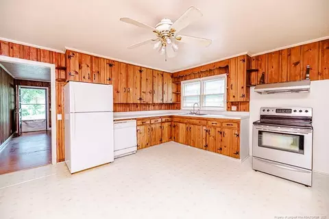321 Lawrence Rd, Broadway, NC 27505 photo 11
