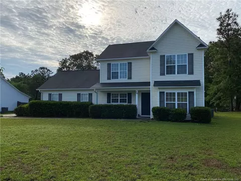76 Valley Oak Dr, Bunnlevel, NC 28323 photo 1