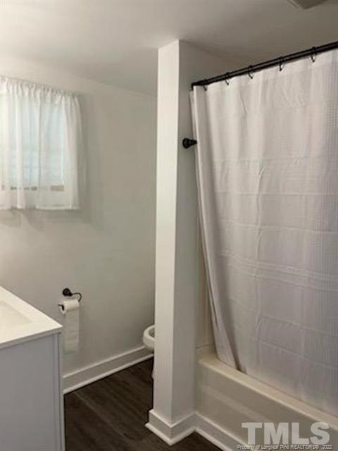 102 W E St, Erwin, NC 28339 photo 6