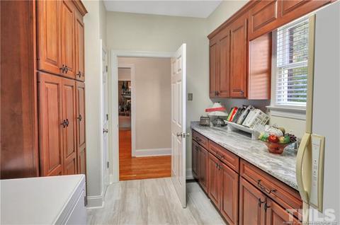 109 Wade Ave, Dunn, NC 28334 photo 4