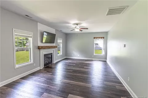 173 Eclipse Ct, Raeford, NC 28376 photo 10
