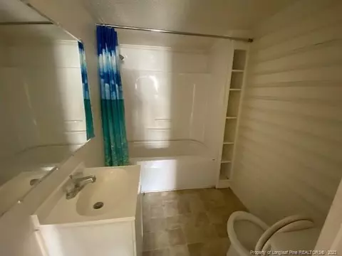 110 W J St, Erwin, NC 28339 photo 7