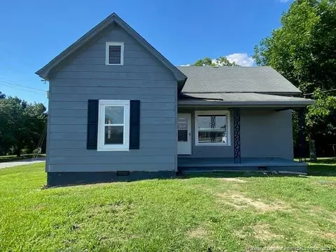 110 W J St, Erwin, NC 28339 photo 1