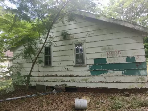 614 E Vance St, Dunn, NC 28334 photo 2