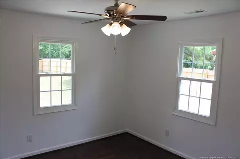 503 E Carr St, Dunn, NC 28334 photo 18