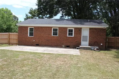 503 E Carr St, Dunn, NC 28334 photo 27