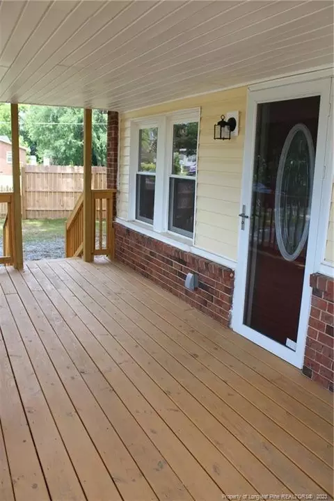 503 E Carr St, Dunn, NC 28334 photo 6