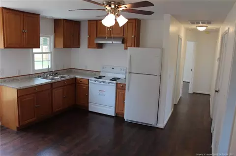 503 E Carr St, Dunn, NC 28334 photo 13