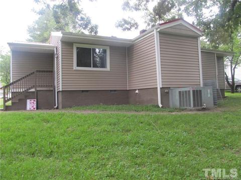 109 E Killegrey St, Lillington, NC 27546 photo 4