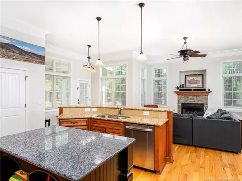 160 Leesville Loop, Aberdeen, NC 28315 photo 11