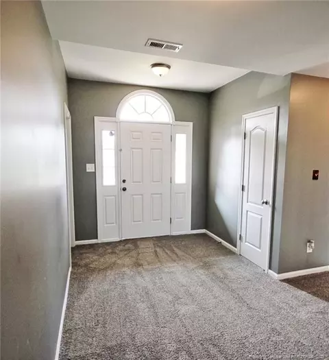564 Valley Oak Dr, Bunnlevel, NC 28323 photo 4