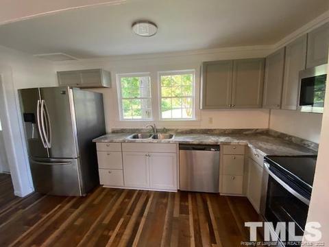 103 E I St, Erwin, NC 28339 photo 7