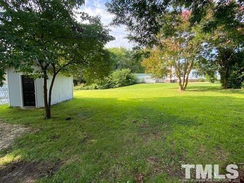 103 E I St, Erwin, NC 28339 photo 15