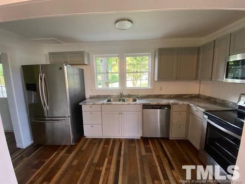 103 E I St, Erwin, NC 28339 photo 6