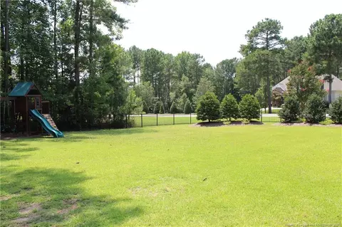 10 Barons Run E, Spring Lake, NC 28390 photo 5