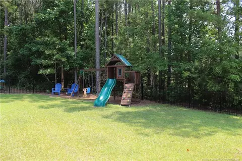 10 Barons Run E, Spring Lake, NC 28390 photo 6