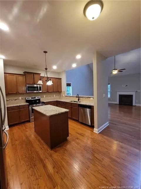 123 Valley Stream Rd, Spring Lake, NC 28390 photo 4