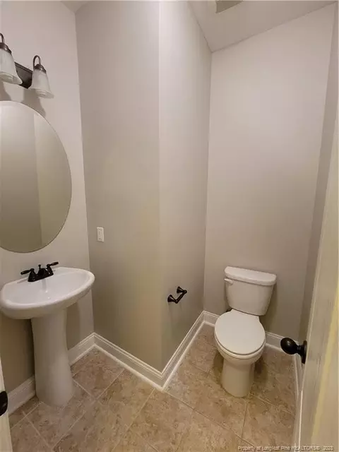 123 Valley Stream Rd, Spring Lake, NC 28390 photo 8