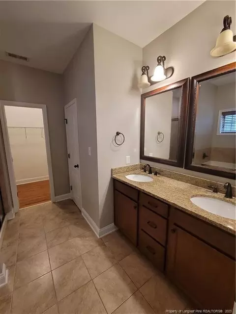123 Valley Stream Rd, Spring Lake, NC 28390 photo 10