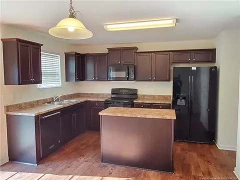 272 Botanical Ct, Bunnlevel, NC 28323 photo 4