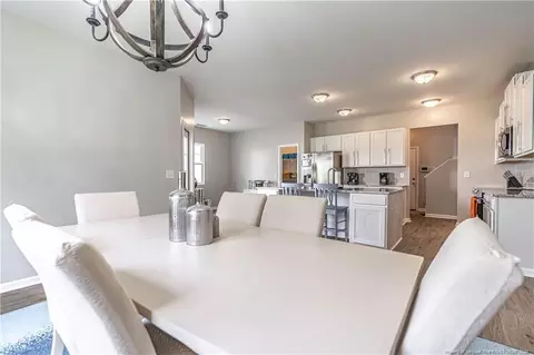 646 Heathrow Dr, Spring Lake, NC 28390 photo 8