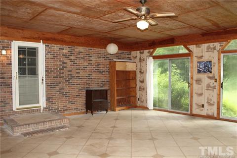 7437 River Rd, Wade, NC 28395 photo 12