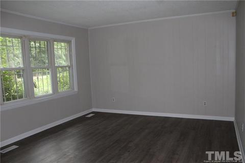 7437 River Rd, Wade, NC 28395 photo 3